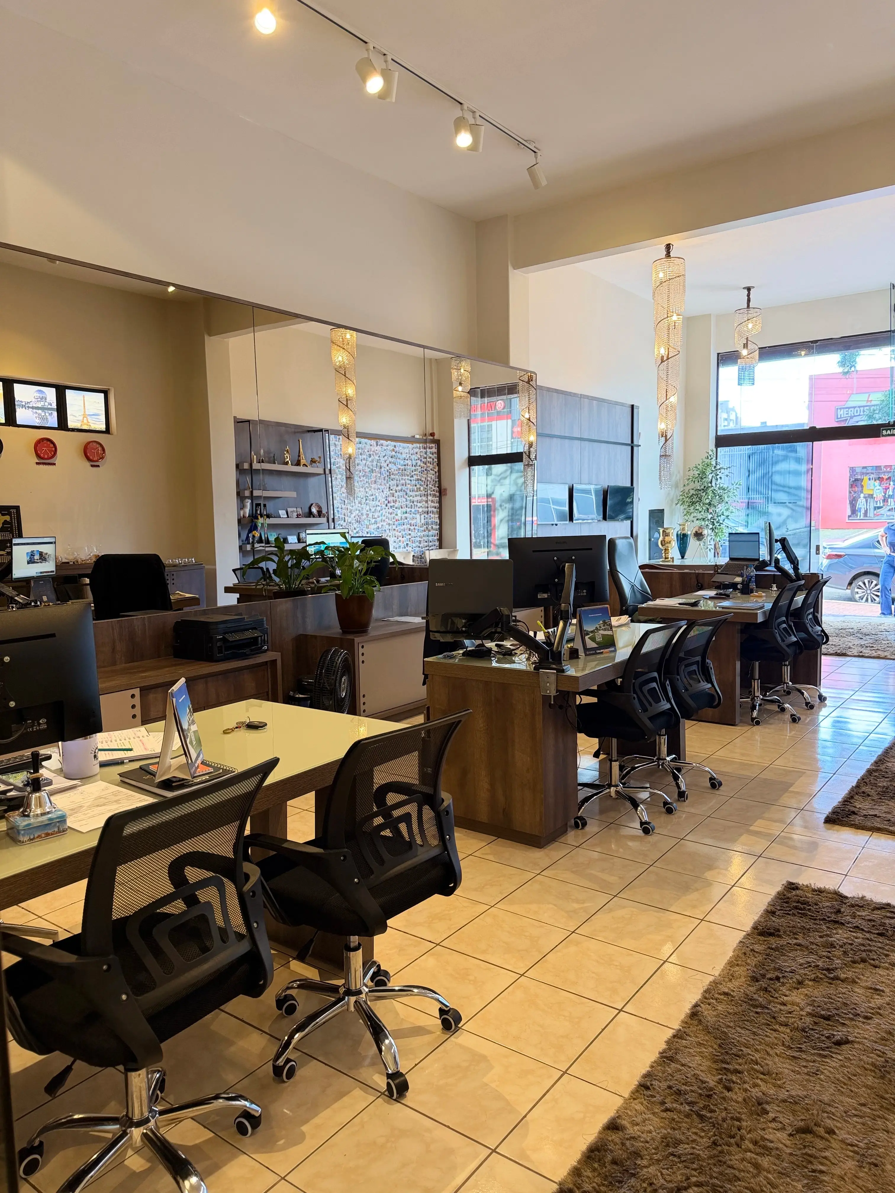 Escritório de atendimento para passagens aéreas em Guarapuava